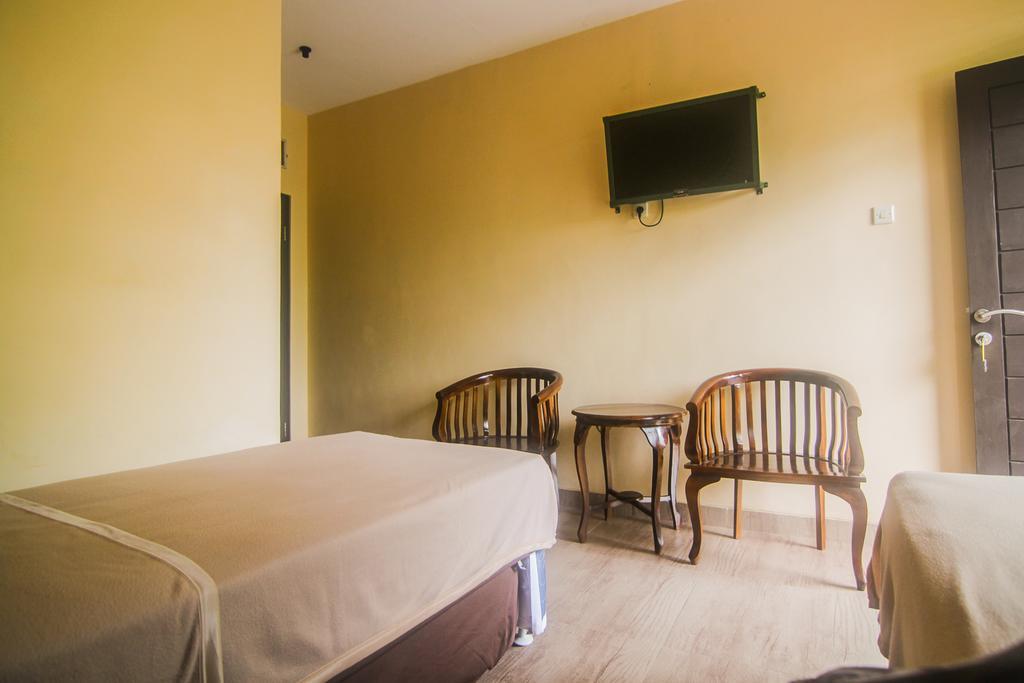 בטוראדן Hotel Cemerlang חדר תמונה