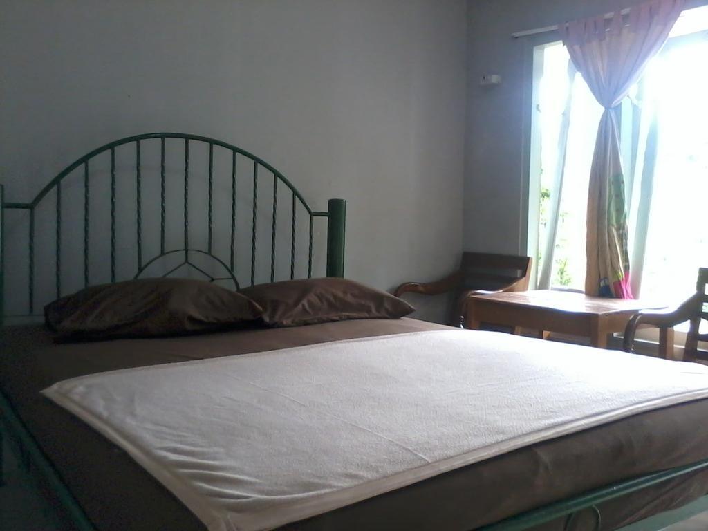 בטוראדן Hotel Cemerlang חדר תמונה