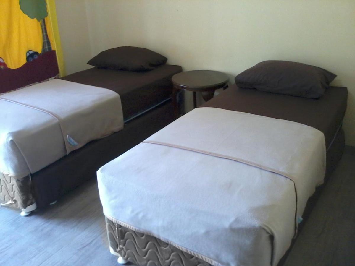 בטוראדן Hotel Cemerlang חדר תמונה